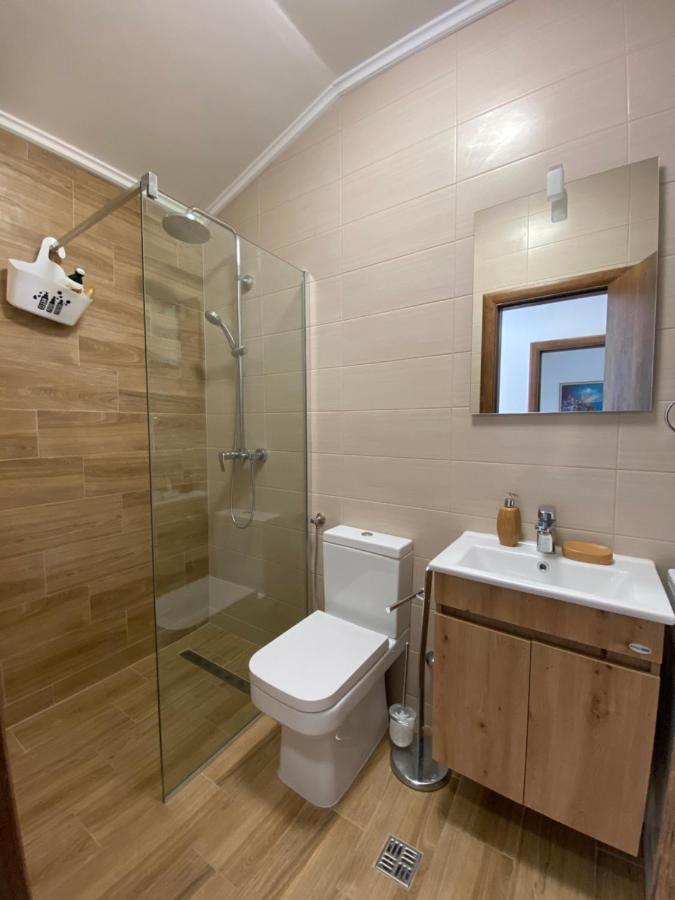 Sunny Bay Apartments コトル エクステリア 写真