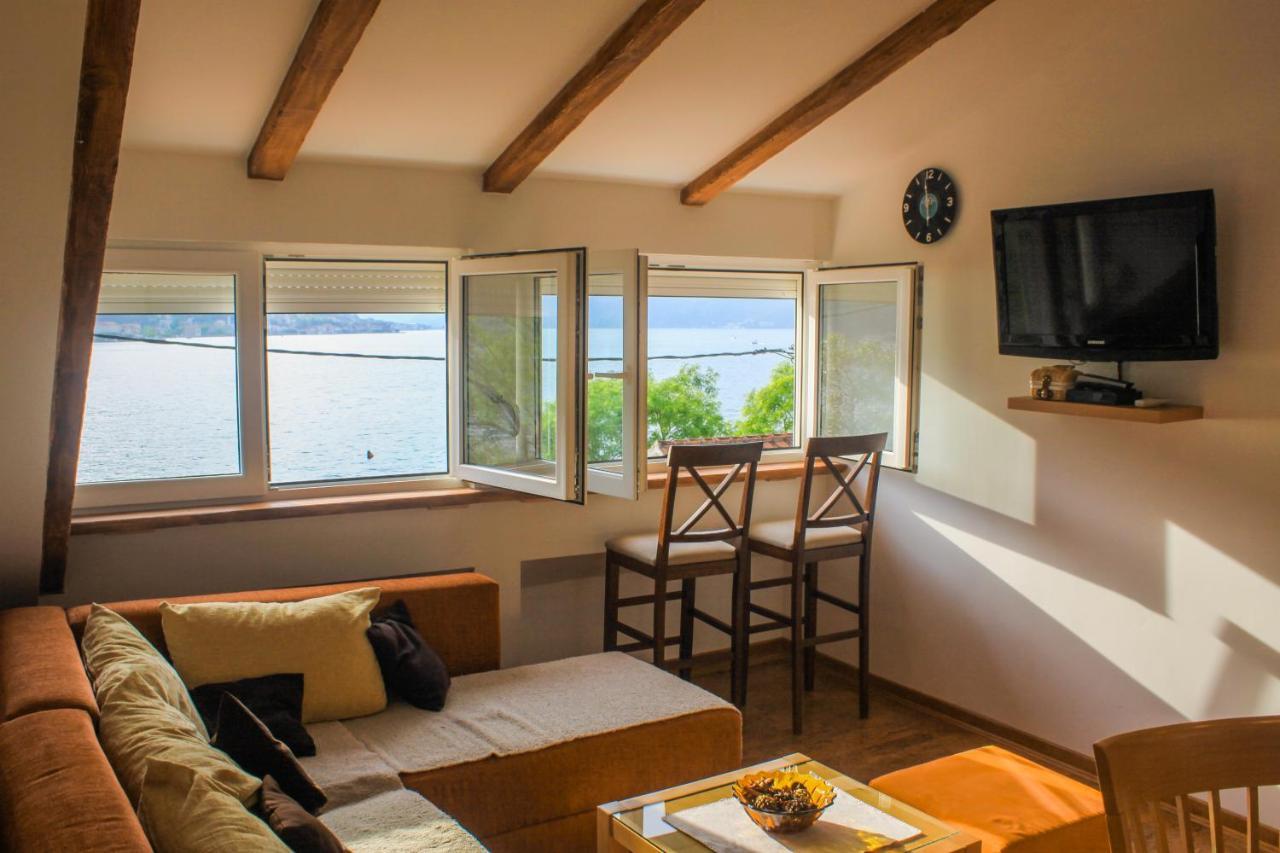 Sunny Bay Apartments コトル エクステリア 写真