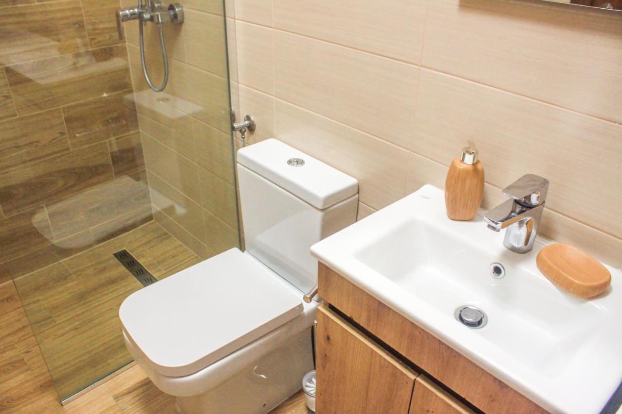 Sunny Bay Apartments コトル エクステリア 写真